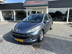 Peugeot 207 - 1.4-16V Color-line