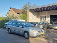 Citroën C5 Break - 2.0-16V Différence 2