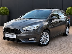 Ford Focus Wagon - 1.0 Titanium NAVIGATIE CLIMA CAMERA APK 30-06-2027