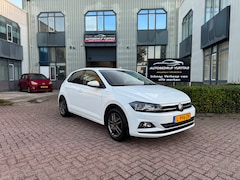 Volkswagen Polo - 1.0 TSI Comfortline CARPLAY