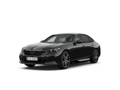 BMW 5-serie - Sedan 530e M Sport Edition | M Sportpakket Pro | Innovation Pack | Travel Pack | Comfort P