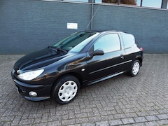 Peugeot 206 - 1.4 Forever