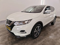 Nissan Qashqai - 1.3 DIG-T 160pk Automaat N-Connecta | Trekhaak | Half Leder/Stof | Stoelverwarming | 360 C