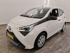 Toyota Aygo - 1.0 VVT-i 72pk x-fun | Airconditioning | Bluetooth Carkit en muziek streamen | 5 Deurs | E
