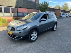 Nissan Qashqai - 2.0 Acenta 4WD|Automaat|Panorama|BoseAudio|Boekjes|N.A.P