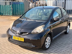 Toyota Aygo - 1.0-12V