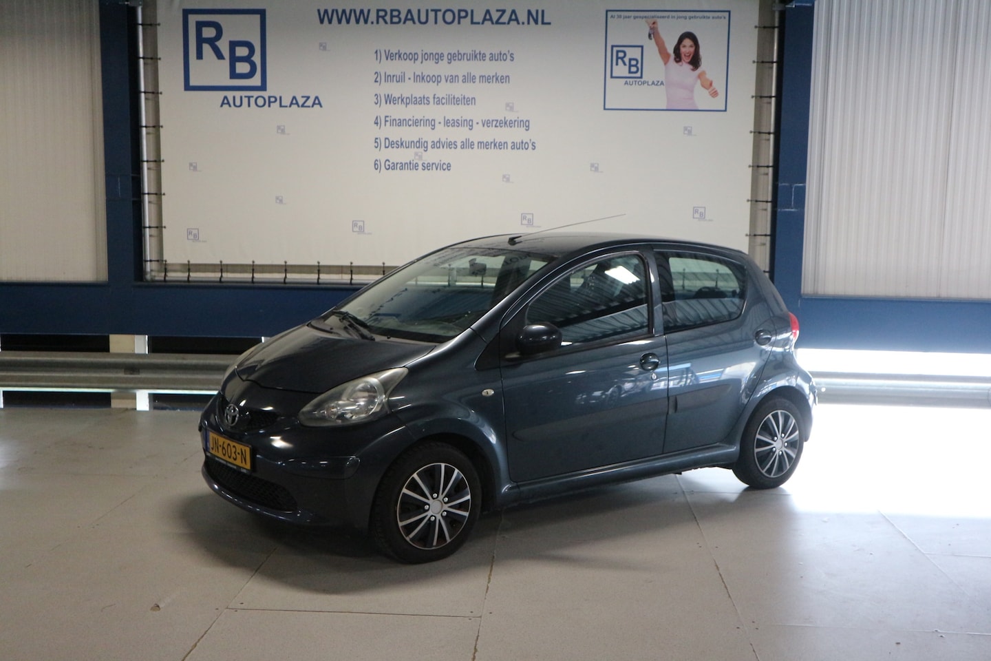 Toyota Aygo - 1.0-12V Sport / AIRCO / NIEUWE APK / 5 DEURS ! ! ! - AutoWereld.nl