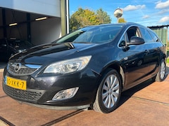 Opel Astra Sports Tourer - 1.4 Turbo Cosmo Airco H-Leder Cruise Trekhaak
