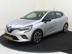 Renault Clio - 1.6 E-Tech Hybrid 140 Limited | airco automatisch | Apple Carplay/Android | cruise control