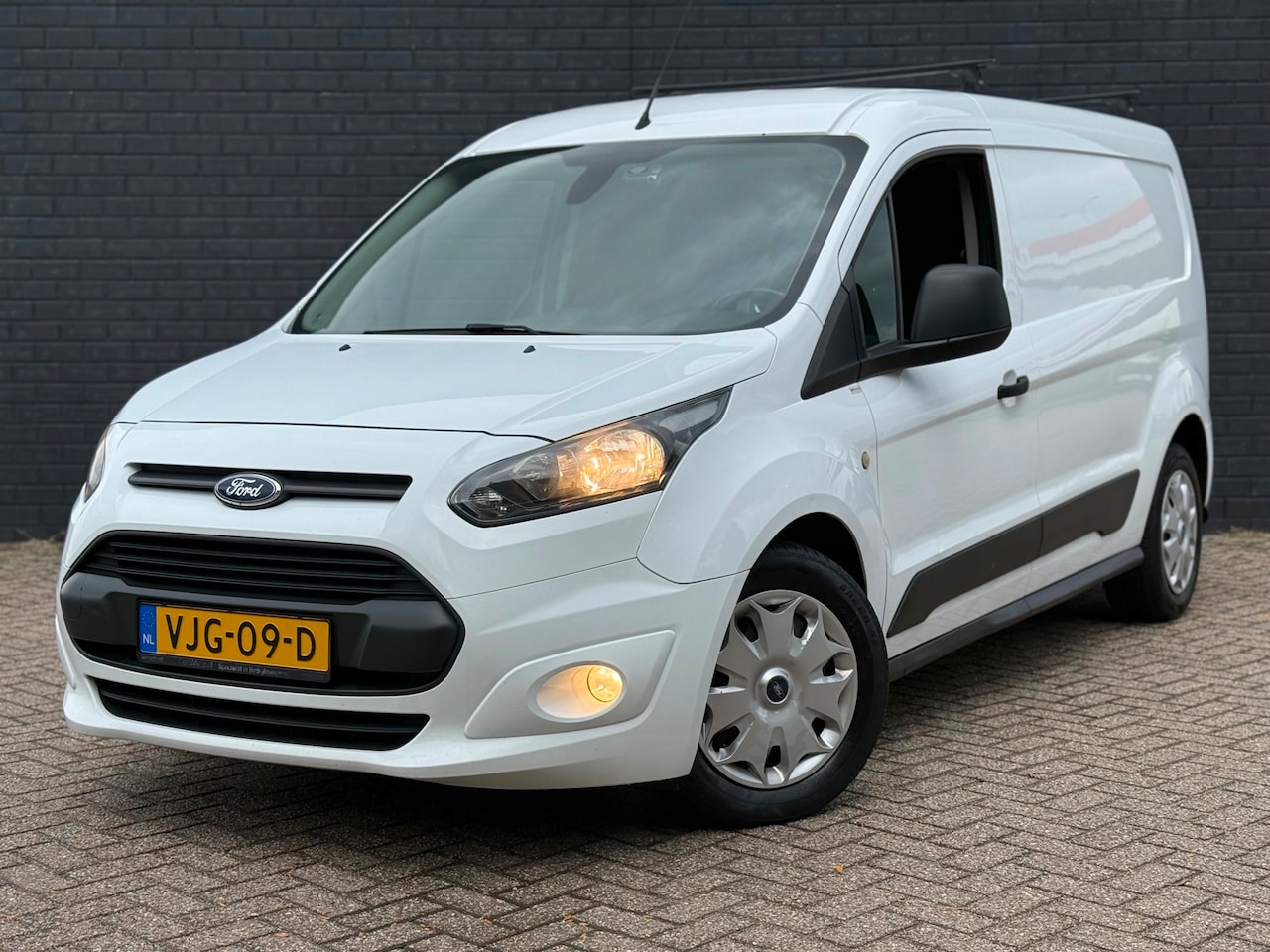 Ford Transit Connect - 1.6 TDCI L2 Lang Econetic Ambiente Bj 2016 3-Zits Airco - AutoWereld.nl