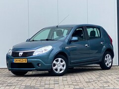 Dacia Sandero - 1.4 Lauréate 1.4 AIRCO 1STE EIGENAAR IN PERFECT STAAT