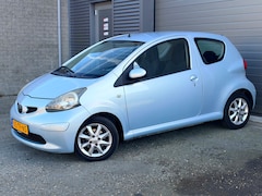 Toyota Aygo - 1.0-12V +