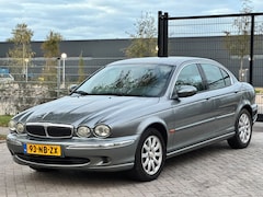 Jaguar X-type - 2.0 V6 Business Edition