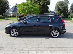 Hyundai i30 CW - 1.6i Blue Dynamic