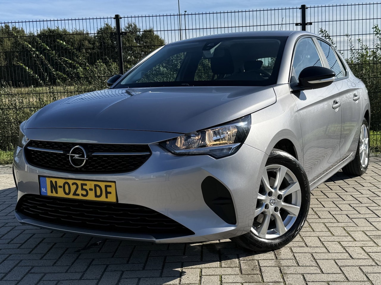 Opel Corsa - 1.2 Turbo Edition | Carplay | PDC | Bluetooth | Cruise Control | NAVI | - AutoWereld.nl