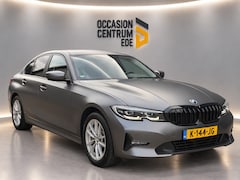 BMW 3-serie - 330e eDrive | Orig. NL | Topstaat | Sportstoelen Leder | NAP
