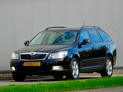 Skoda Octavia Combi - 1.2 TSI Sport | Navigatie | NL | Trekhaak |
