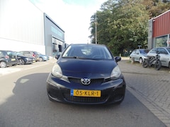 Toyota Aygo - 1.0 MET AIRCO 2010 5DEURS motor 110000 km