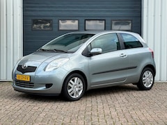 Toyota Yaris - 1.3 VVTi Sol 2e EIG / AIRCO / NAP / APK