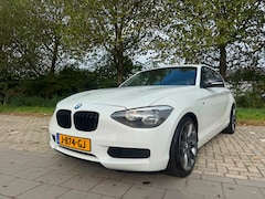 BMW 1-serie - 118i Business+