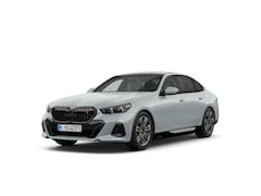 BMW i5 - Sedan eDrive40 M Sport Edition 84 kWh | M Sportpakket Pro | Innovation Pack | Travel Pack