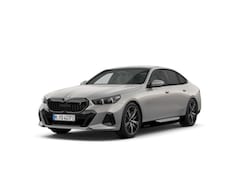 BMW i5 - Sedan eDrive40 M Sport Pro Edition 84 kWh | M Sportpakket Pro | Innovation Pack | Travel P