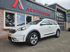 Kia Niro - 1.6 GDi Hybrid ExecutiveLine Trekhaak Camera NAP Nette Auto Dealer Onderhouden