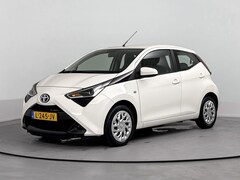 Toyota Aygo - 1.0 VVT-i x-play 1e Eigenaar | Origineel Nederlands | Achteruitrijcamera | Cruise Control
