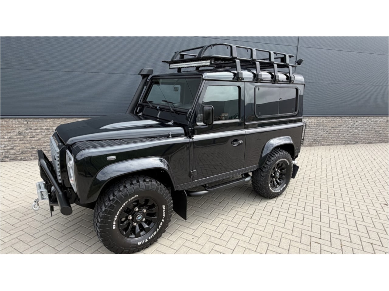Land Rover Defender 90 - X-tech - AutoWereld.nl