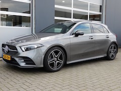 Mercedes-Benz A-klasse - 200 Business Solution AMG Panoramadak/AppleCarplay/AmbientLight