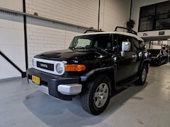 Toyota FJ Cruiser - 4.0 VVT-I Benzine 4X4