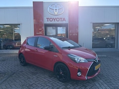 Toyota Yaris - 1.5 Hybrid Dynamic Panoramisch Dak