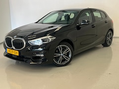 BMW 1-serie - 118i Executive Edition / NL-auto / BTW / CarPlay