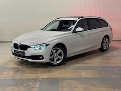 BMW 3-serie Touring - 318i Luxury | SCHUIF/KANTEL | SHADOW LINE | XENON | STOELVERWAMING