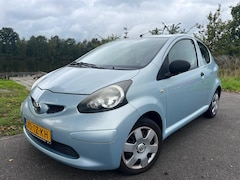 Toyota Aygo - 1.0-12V | APK 10-2027