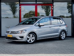 Volkswagen Golf Sportsvan - 1.2 TSI Highline | Trekhaak | Navigatie | Climate Control | Cruise Control |