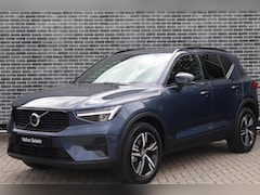 Volvo XC40 - 2.0 B4 Plus Dark | Trekhaak | Harman Kardon Audio | Achteruitrijcamera | Parkeersensoren |