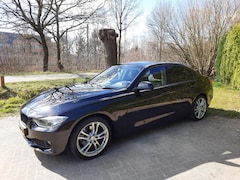 BMW 3-serie - 320i Edition LEER ECC BLACK LINE SPORT BJ2013