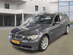 BMW 3-serie Touring - 320i Executive AUTOMAAT NAVI PSENSOR CRUISE