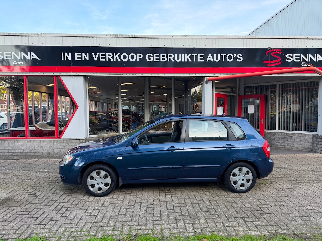 Kia Cerato - 1.6-16V LX - APK 10-2027 - 5 drs - Inruil Mog !! - AutoWereld.nl