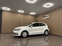 Volkswagen Polo - 1.0 First Edition * Navigatie / Cruise control / Bluetooth / Parkeersensoren