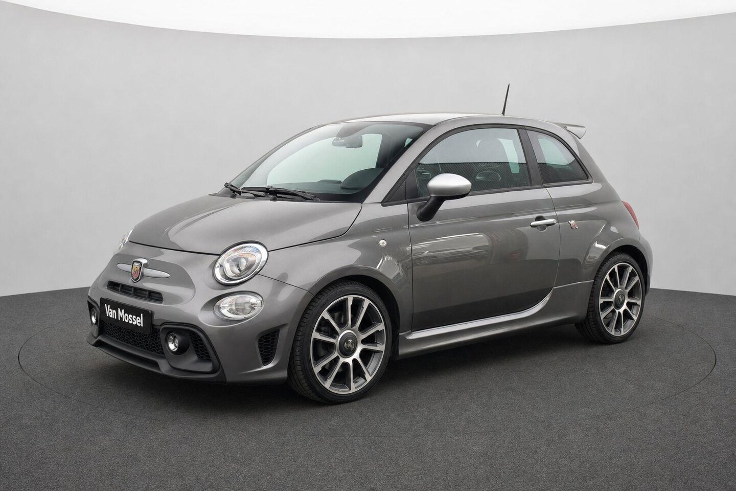 Fiat 500 Abarth - 595 1.4 T-Jet 165pk Turismo | Navigatie | Lederen bekleding | Climate Control | LMV 17"| - AutoWereld.nl