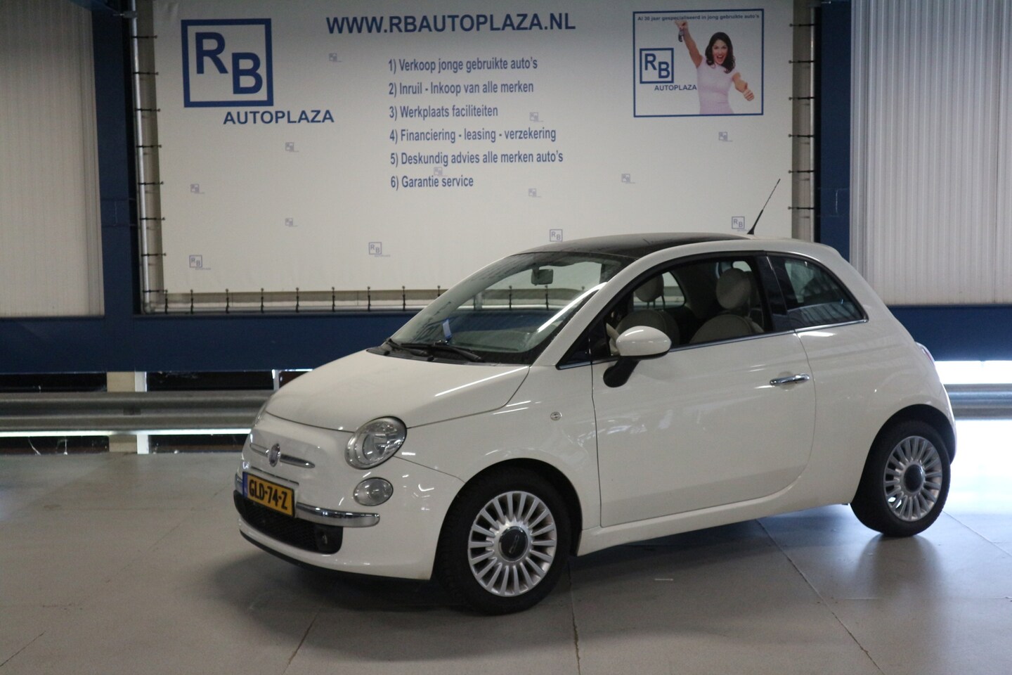 Fiat 500 - 0.9 TwinAir Lounge / DAKJE / HAAKJE / LEUKE AUTO ! ! ! ! - AutoWereld.nl