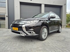Mitsubishi Outlander - 2.4 PHEV S-Edition Leder