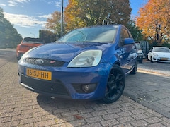 Ford Fiesta - 2.0-16V ST A-C Elek Pakket 17” Bluetooth
