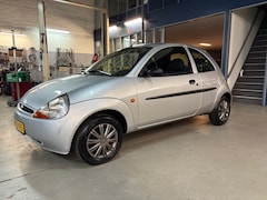 Ford Ka - 1.3 Futura | Airco | elektr. ramen | CPV met Afst. bediening | All season banden | Nieuwe