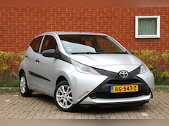 Toyota Aygo - 1.0 VVT-i 69pk x-now | NL-auto | 5 deuren | Airco | Centr. deurvergr. | Elek. ramen | Lich