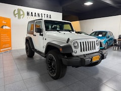 Jeep Wrangler - 3.6 Rubicon Sport 4WD 284 PK Autom Soft-top 14.235 KM