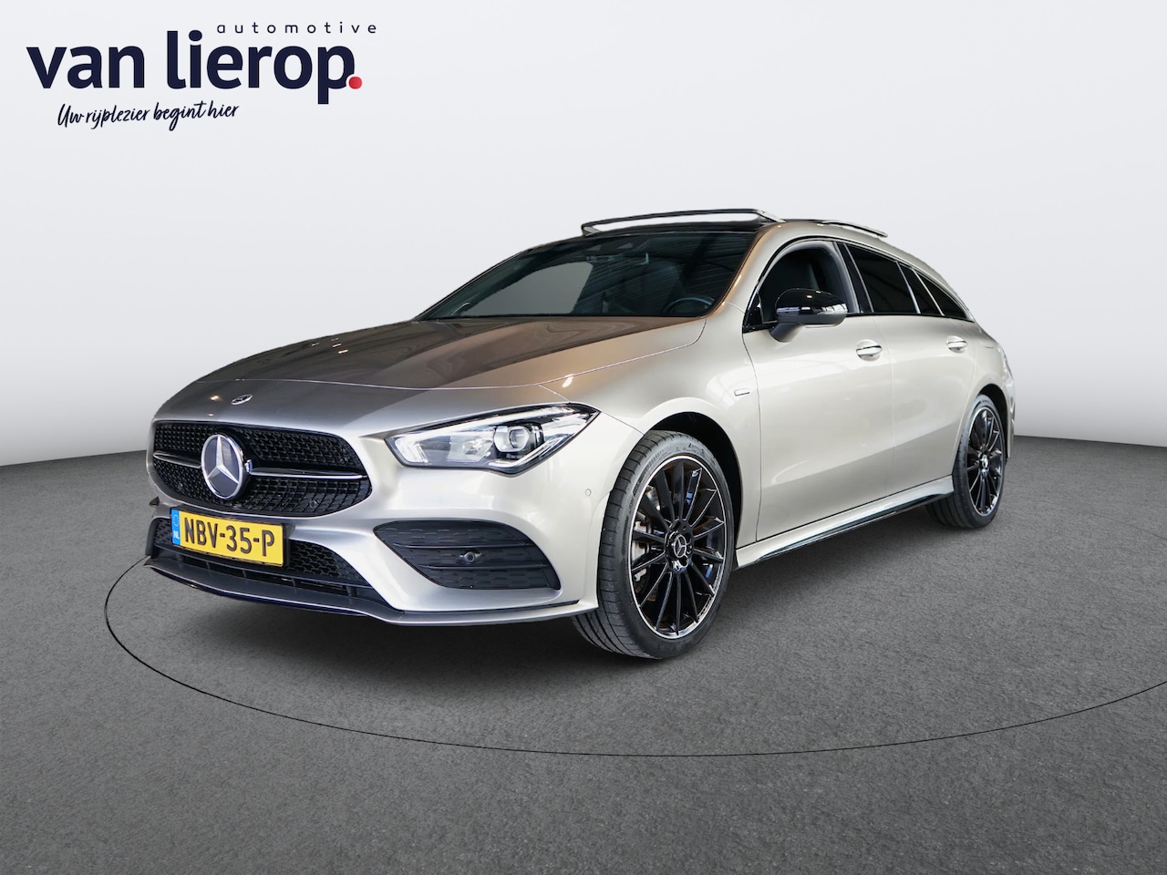 Mercedes-Benz CLA-klasse Shooting Brake - 250 e AMG Line PANO | 360° CAMERA - AutoWereld.nl