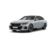 BMW i5 - Sedan eDrive40 M Sport Pro Edition 84 kWh | M Sportpakket Pro | Innovation Pack | Travel P
